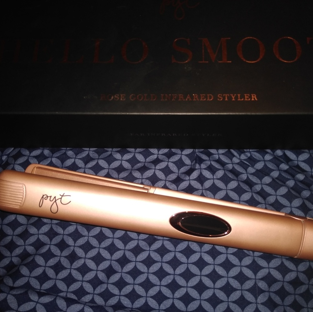 Rose Gold Pythair styler